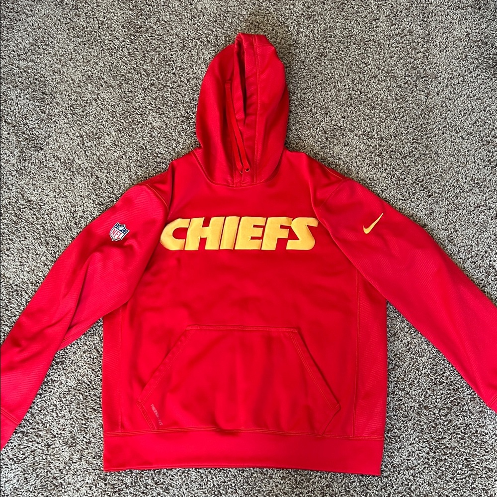 Nike Chiefs Red and Yellow Men's hoodie medium
